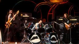 6 Music Plays It Again