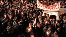 1989: Day by Day