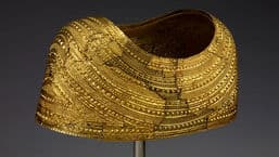 A History of the World in 100 Objects