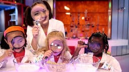 Nina and the Neurons: In the Lab