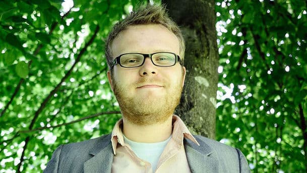 C2: Huw Stephens
